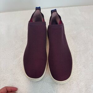 Rothy’s The Chelsea Burgundy Boots size 9/5
